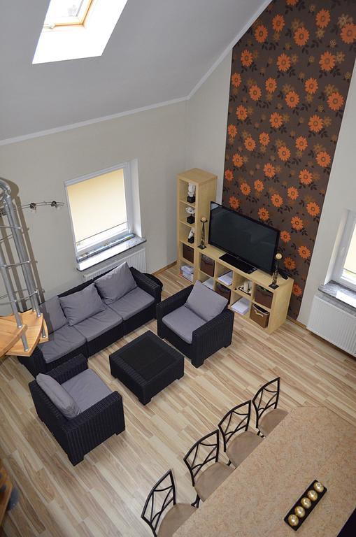 Apartament Dzierzoniow Apartment Phòng bức ảnh