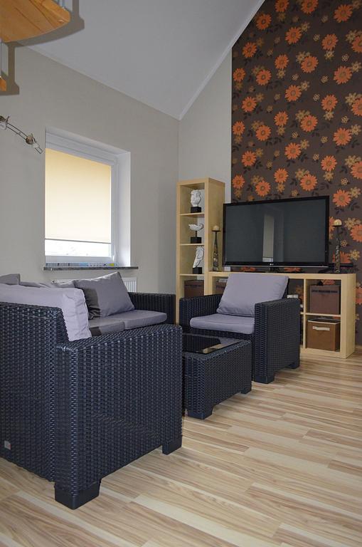 Apartament Dzierzoniow Apartment Phòng bức ảnh